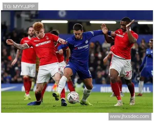 为英超明星球员加油助威的精彩瞬间与激励图片合集